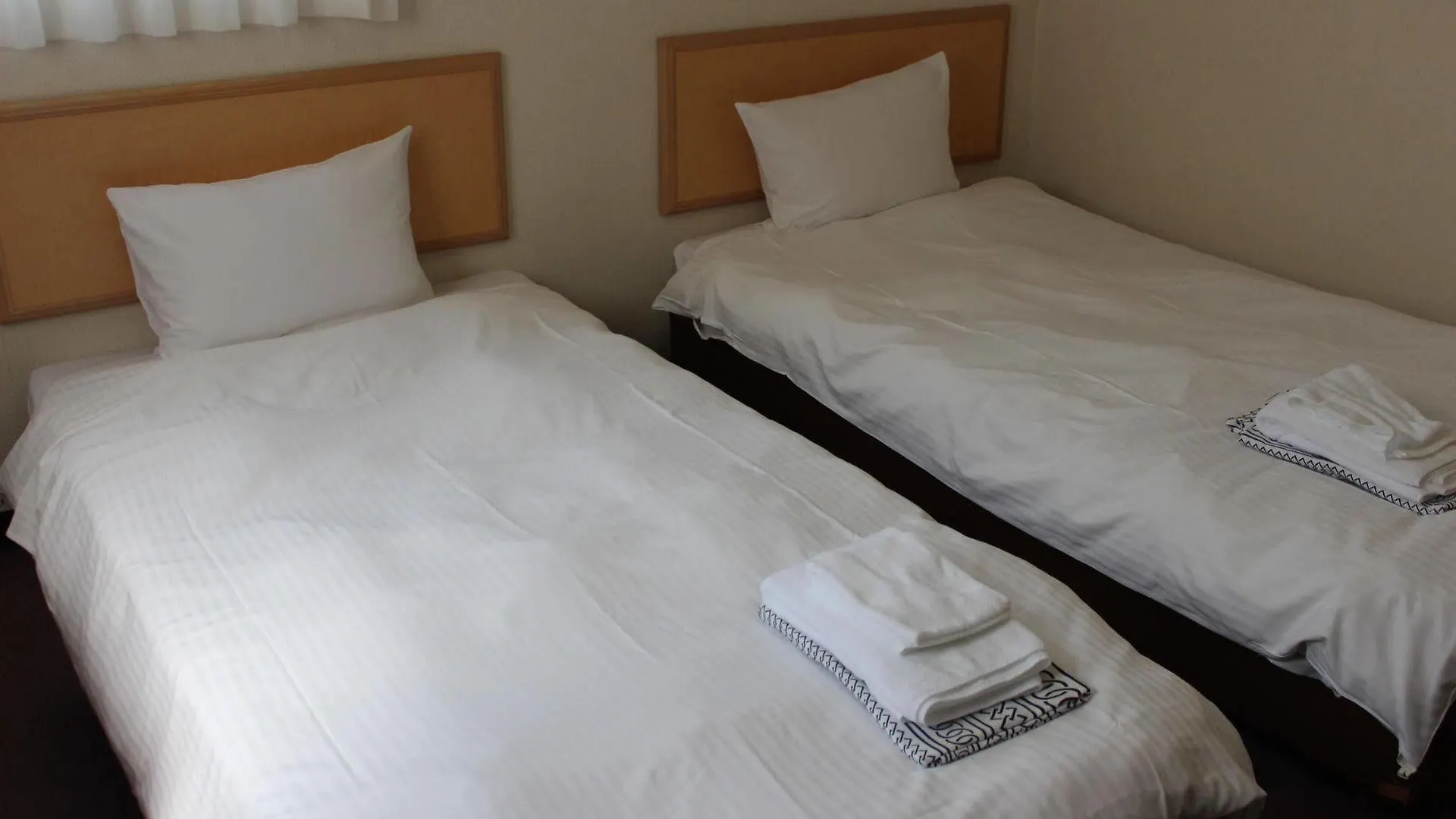 Heiwadai Hotel Honkan Fukuoka  2*, Fukuoka (Fukuoka) Japan